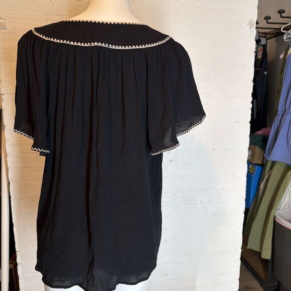 Love Stitch Short Sleeve Flutter Flutter Sleeve Embroidered Top L Boho Feminine - Picture 6 of 9